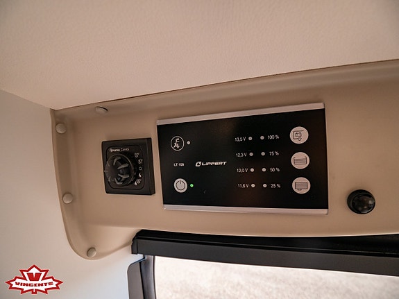 Sunlight Cliff 540 *3500kg *Under 6m *Solcell 11 of 18