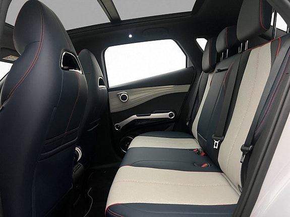 BYD Atto 3 24 of 30