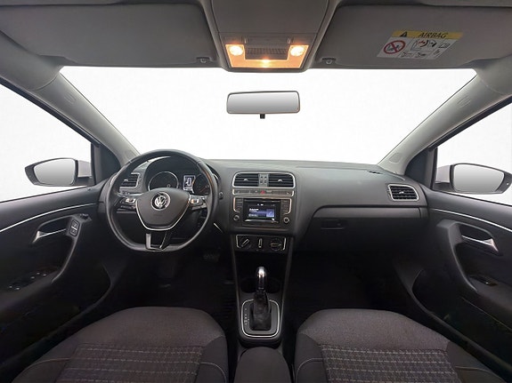 Volkswagen Polo 14 of 28