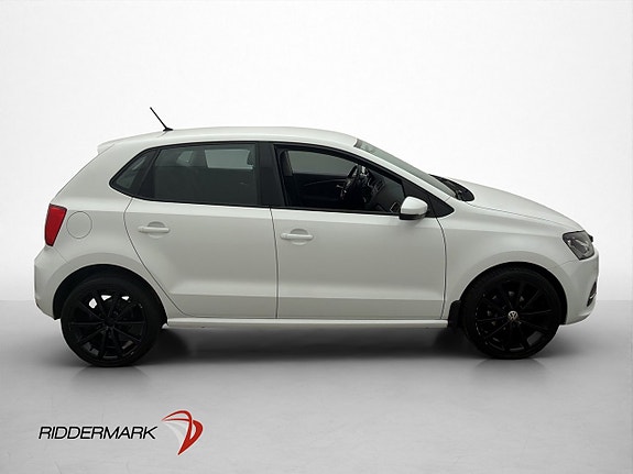 Volkswagen Polo 9 of 28