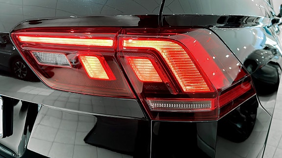 Volkswagen Tiguan Allspace 15 of 25