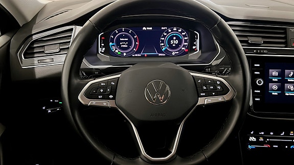 Volkswagen Tiguan Allspace 23 of 25