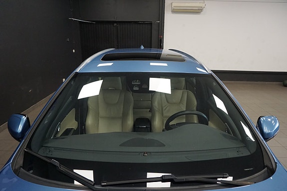 Volvo V60 13 of 22