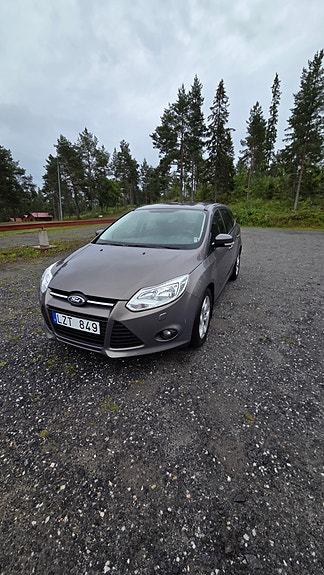 Ford Focus 5 of 16