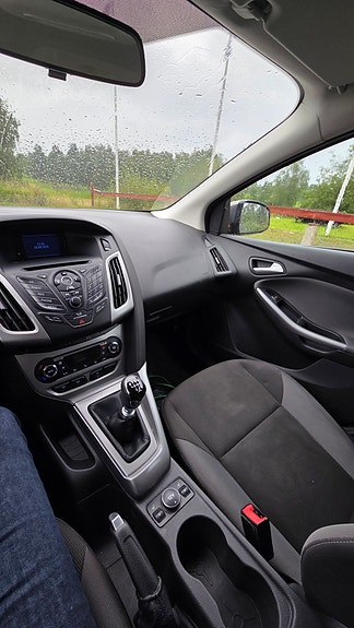 Ford Focus 8 of 16
