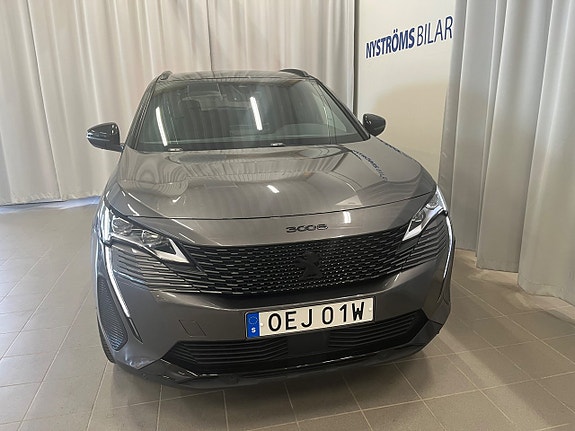 Peugeot 3008 2 of 13