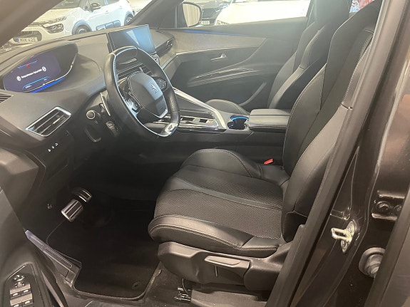 Peugeot 3008 12 of 13