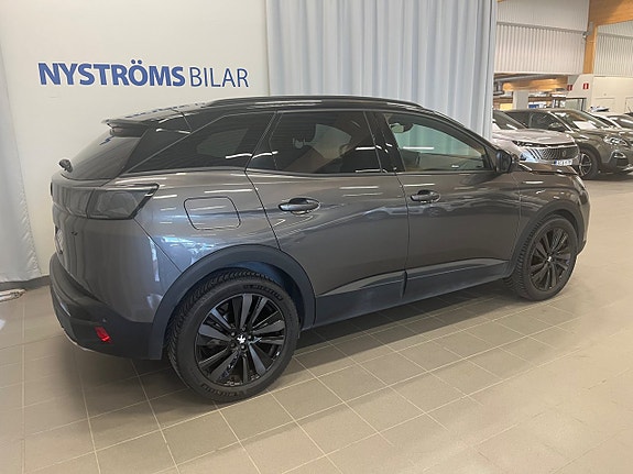 Peugeot 3008 8 of 13