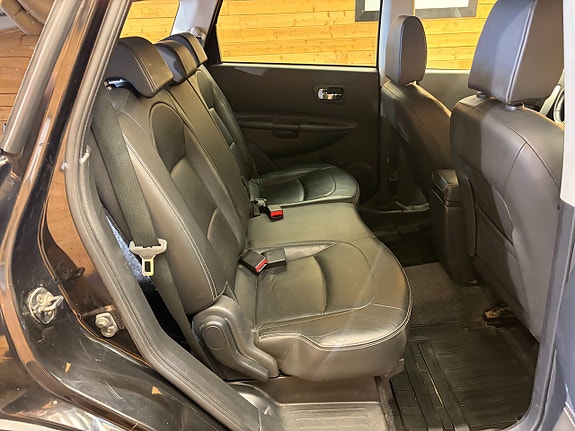 Nissan Qashqai+2 21 of 27