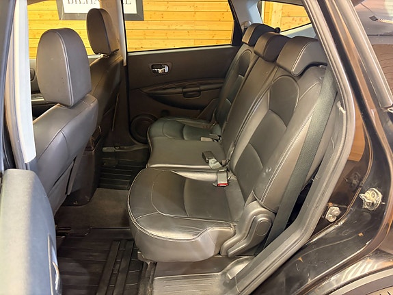 Nissan Qashqai+2 17 of 27