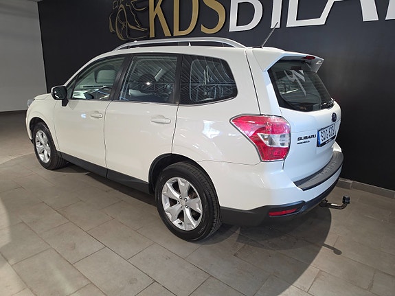 Subaru Forester 3 of 13
