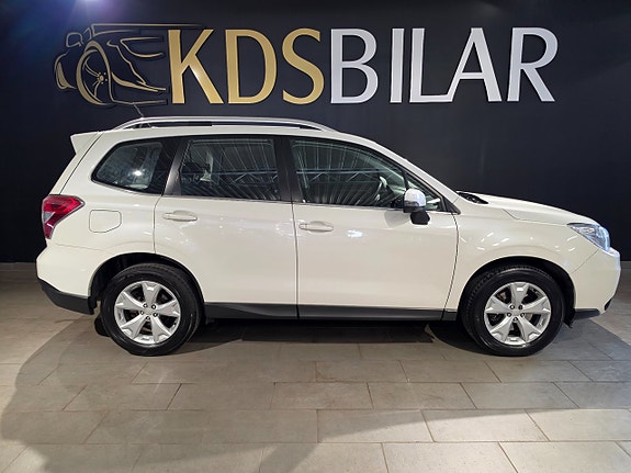 Subaru Forester 4 of 13