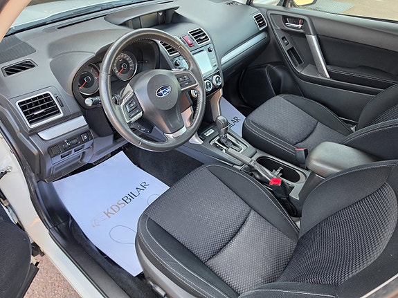 Subaru Forester 9 of 13