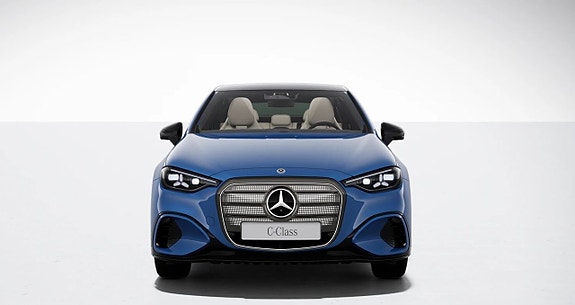 Mercedes-Benz C400 2 of 14