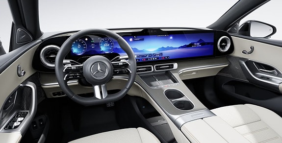 Mercedes-Benz C400 7 of 14