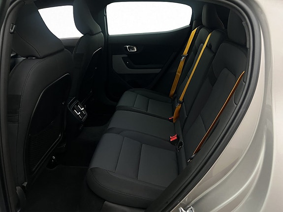 Polestar 2 28 of 30