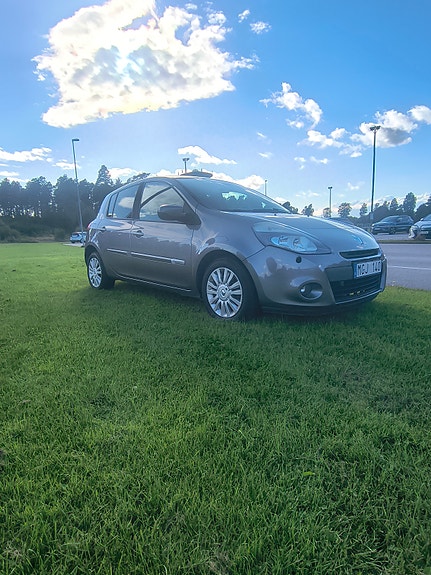Renault Clio 3 of 11