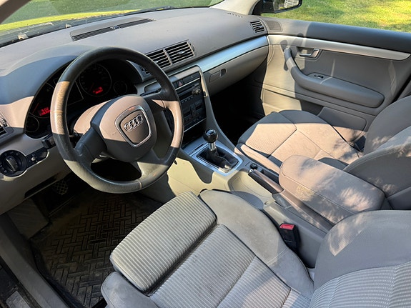 Audi A4 5 of 5