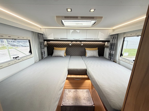 Adria Coral S 670SL - Höga långbäddar - Alde - Automat - 5-bältad - - 13 of 19