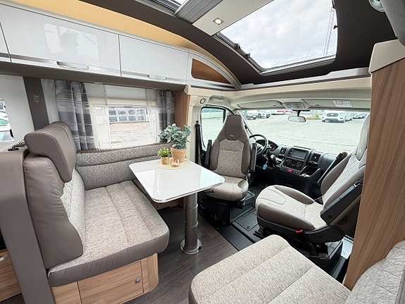 Adria Coral S 670SL - Höga långbäddar - Alde - Automat - 5-bältad - - 7 of 19