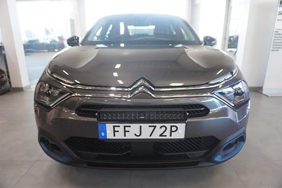 Citroen E-C4 X 4 of 7