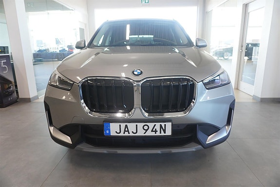BMW X1 10 of 12