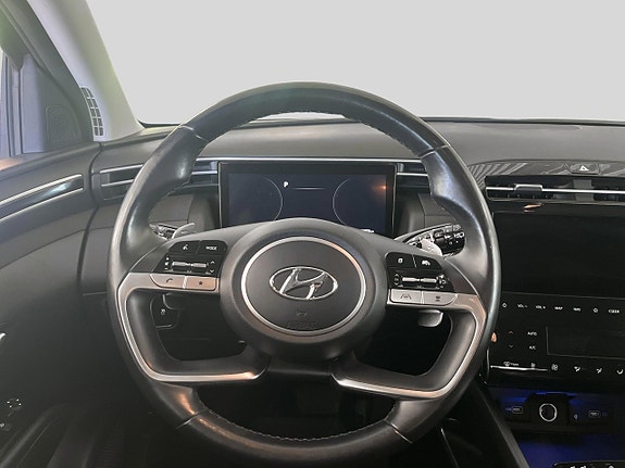 Hyundai Tucson 4 of 17