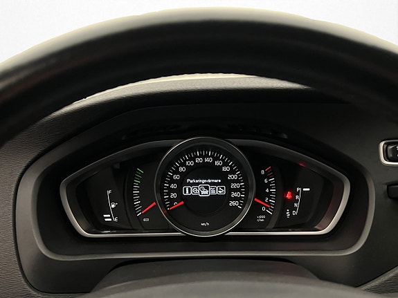 Volvo V40 Cross Country 16 of 29