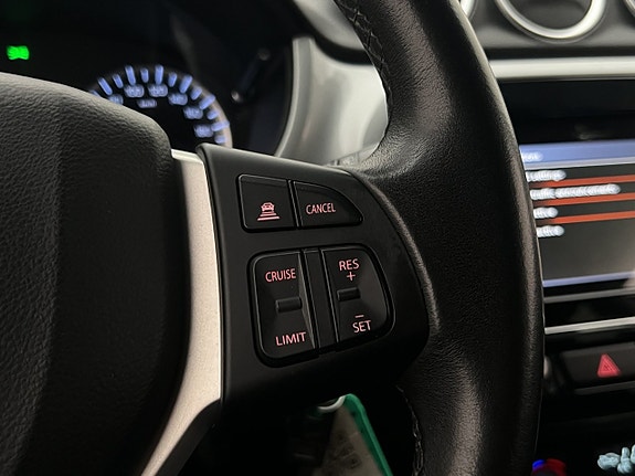 Suzuki Vitara 17 of 29