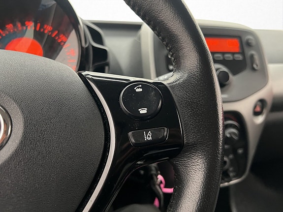 Toyota Aygo 15 of 26