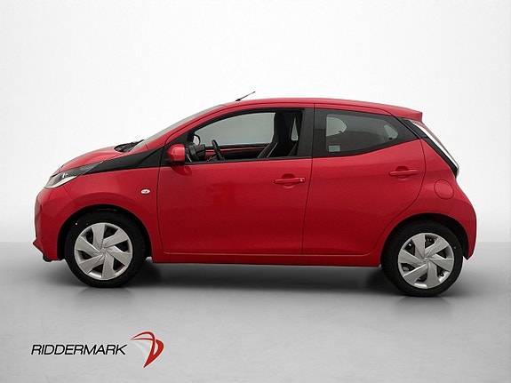 Toyota Aygo 5 of 26