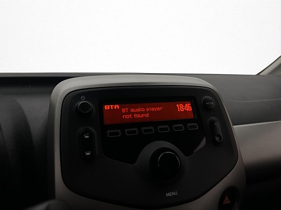 Toyota Aygo 16 of 26
