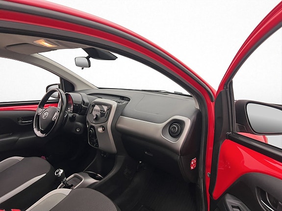 Toyota Aygo 19 of 26