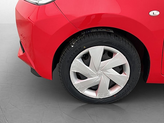 Toyota Aygo 23 of 26