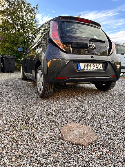 Toyota Aygo 4 of 5