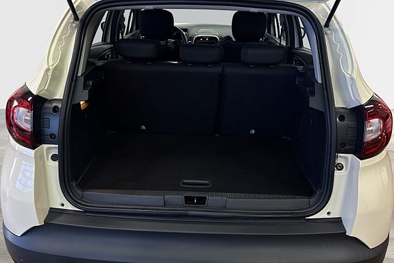 Renault Captur 8 of 19