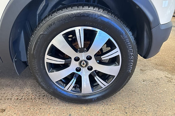 Renault Captur 12 of 19