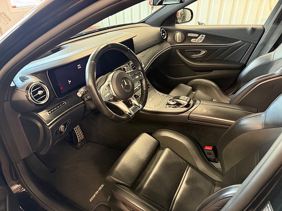 Mercedes-Benz AMG GT Roadster 5 of 16