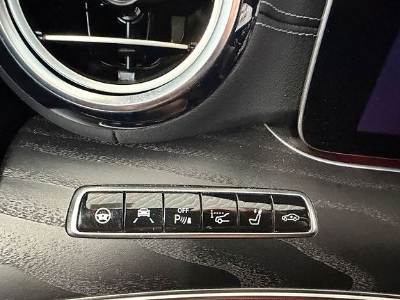 Mercedes-Benz AMG GT Roadster 10 of 16