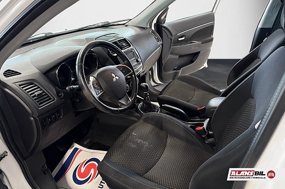 Mitsubishi ASX 5 of 10