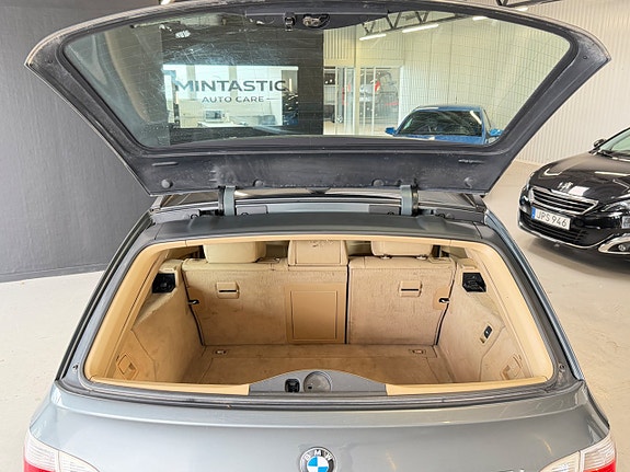 BMW 525 9 of 24