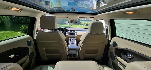 Land Rover Range Rover Evoque 3 of 11