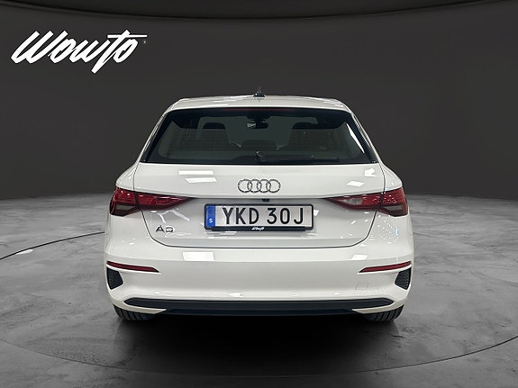 Audi A3 6 of 16