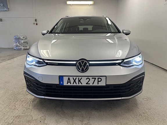 Volkswagen Golf Alltrack 7 of 19