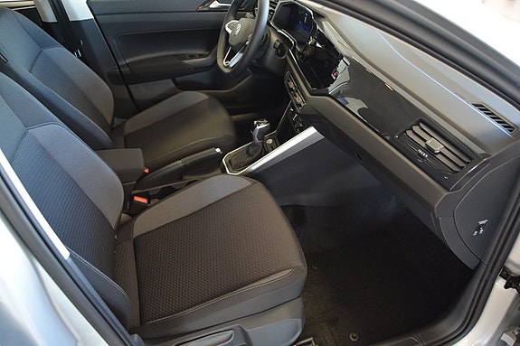 Volkswagen Polo 10 of 13