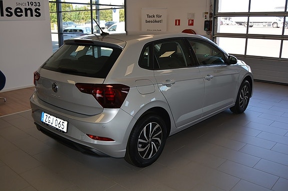 Volkswagen Polo 5 of 13