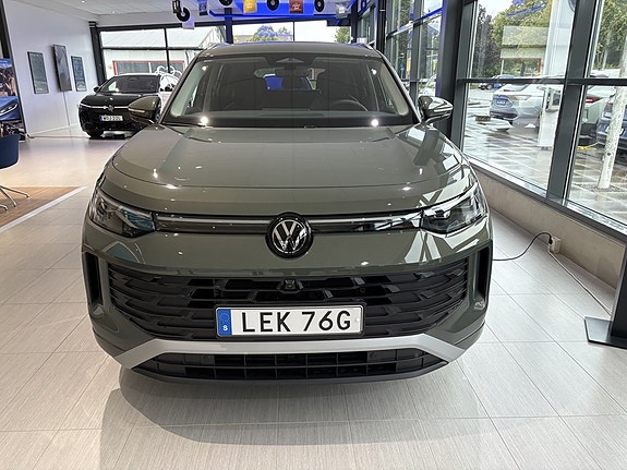 Volkswagen Tayron 2 of 12