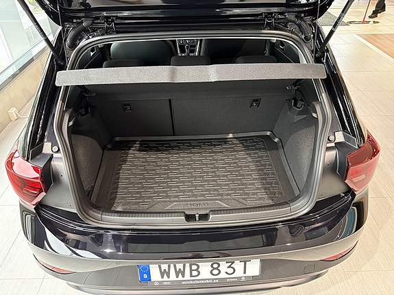 Volkswagen Polo 9 of 9