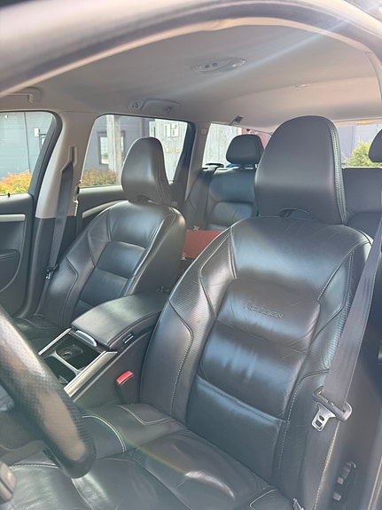 Volvo V70 6 of 14