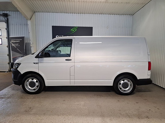 Volkswagen Transporter 4 of 15